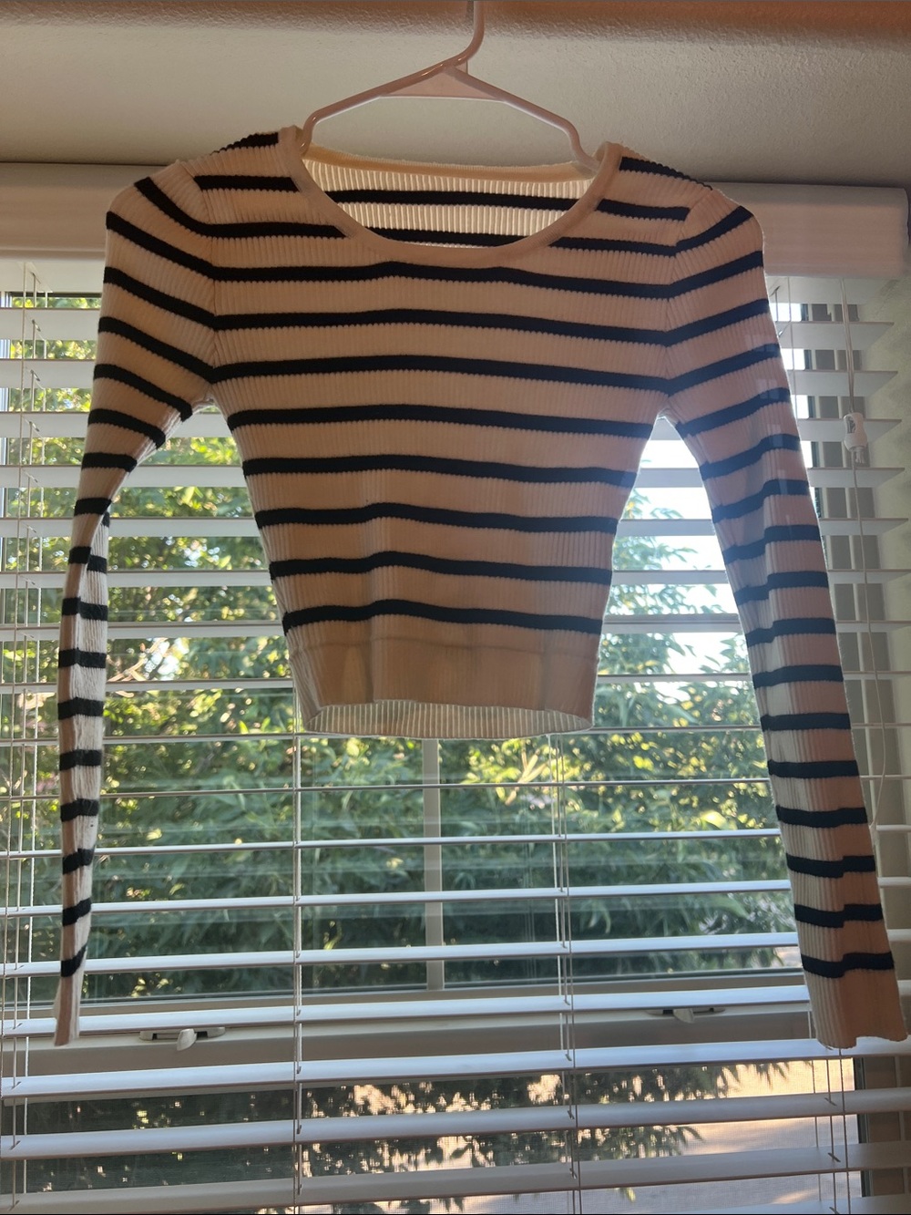 SHEIN Black and White Striped Ribbed Cropped Long Sleeve Top